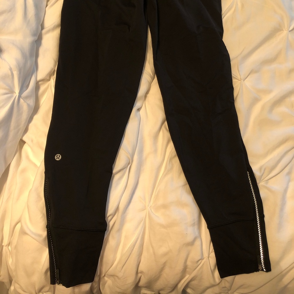 Lululemon joggers